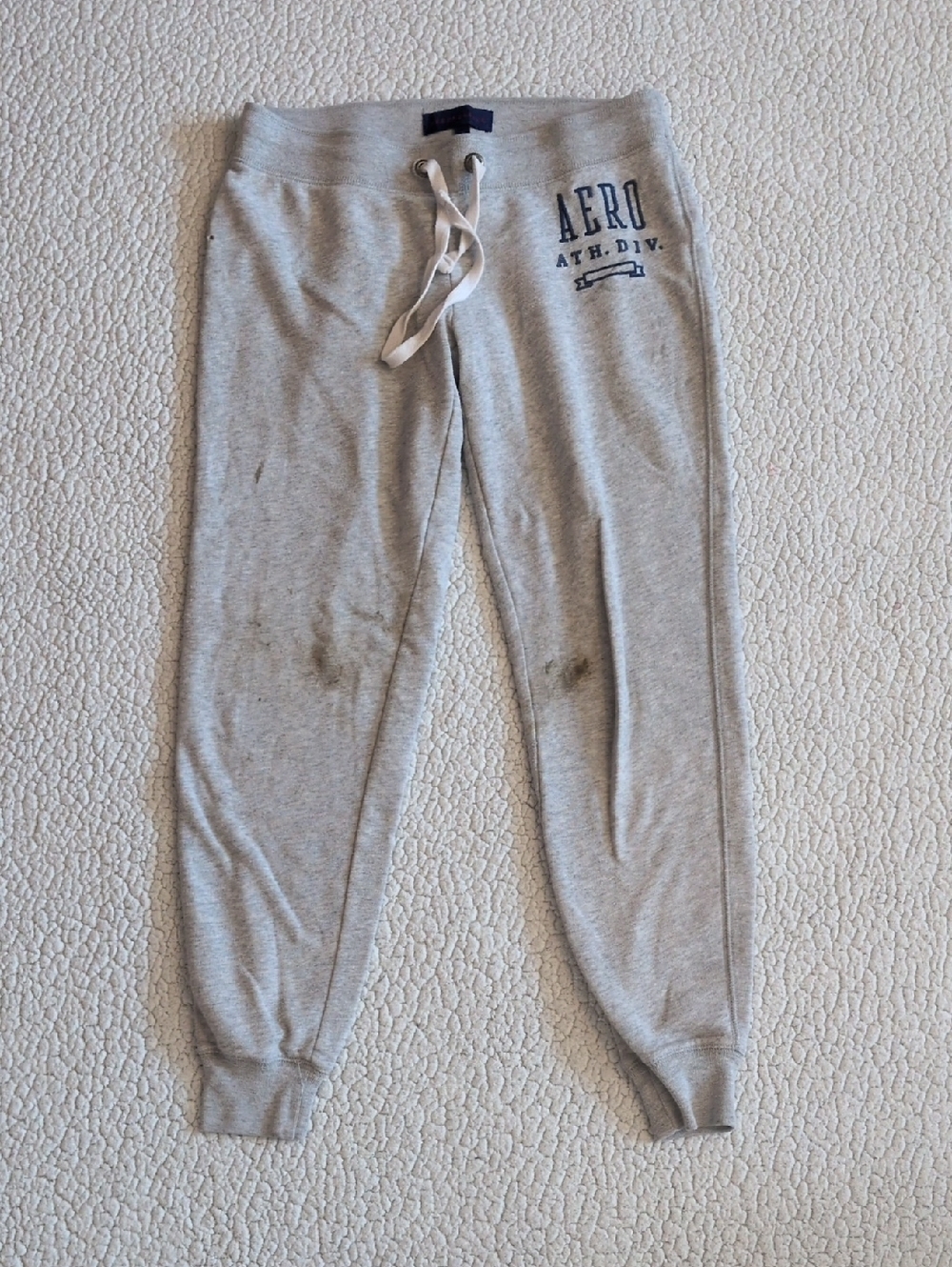Aeropostale Grunge Distressed Destroyed Cropped Joggers Sweatpants Loungwear